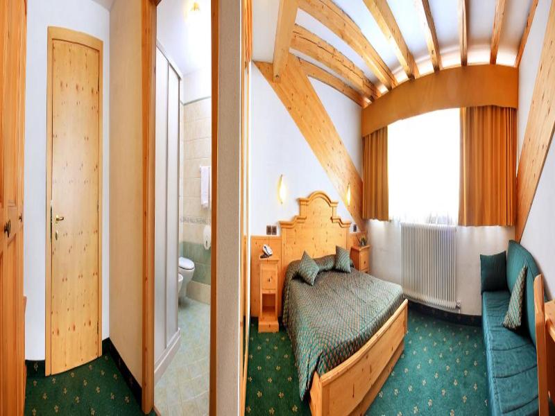Sporting Hotel - Genel
