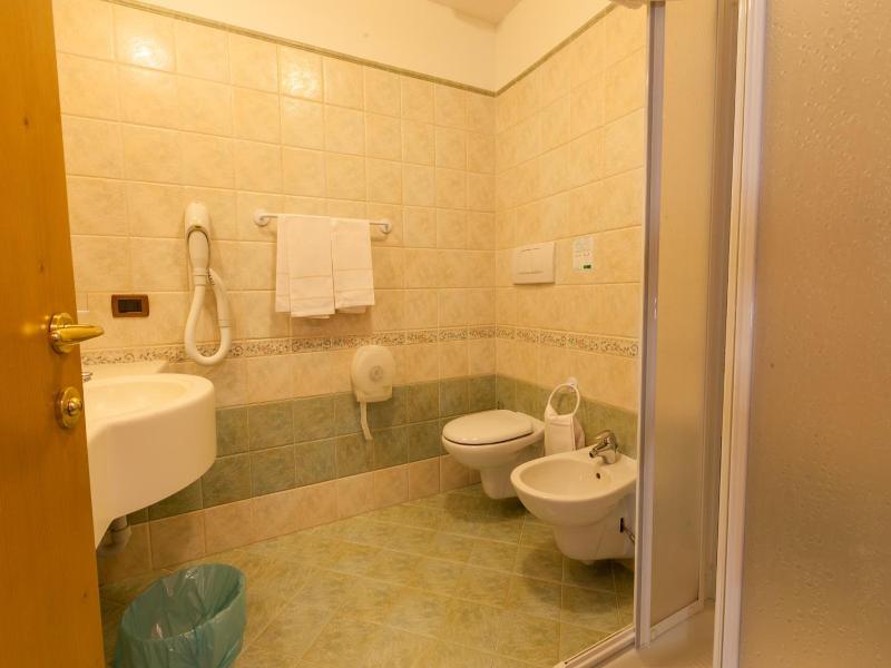 Sporting Hotel - Genel