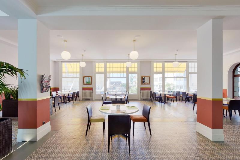 J5 Hotels Helvetie Montreux - Lobi