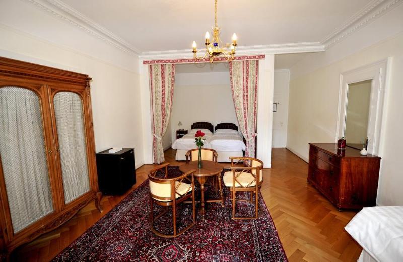 J5 Hotels Helvetie Montreux - Genel