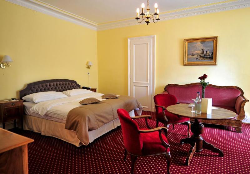 J5 Hotels Helvetie Montreux - Genel