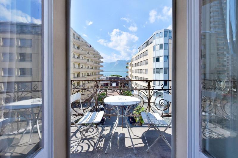 J5 Hotels Helvetie Montreux - Teras