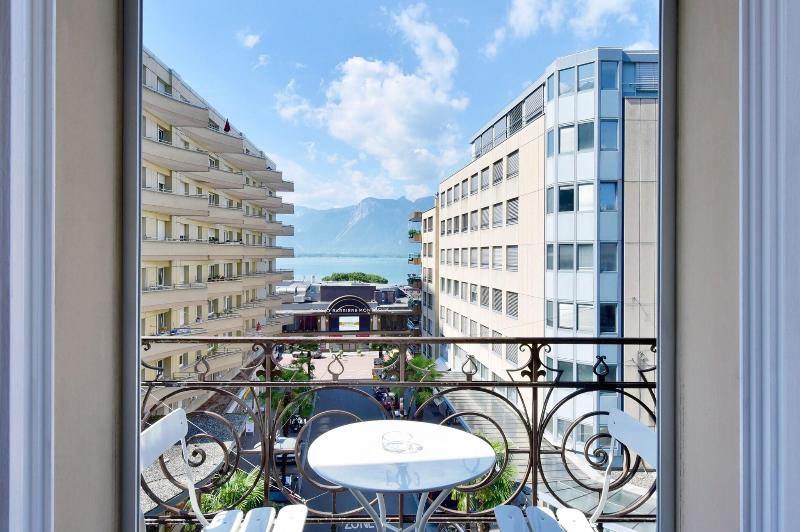 J5 Hotels Helvetie Montreux - Teras
