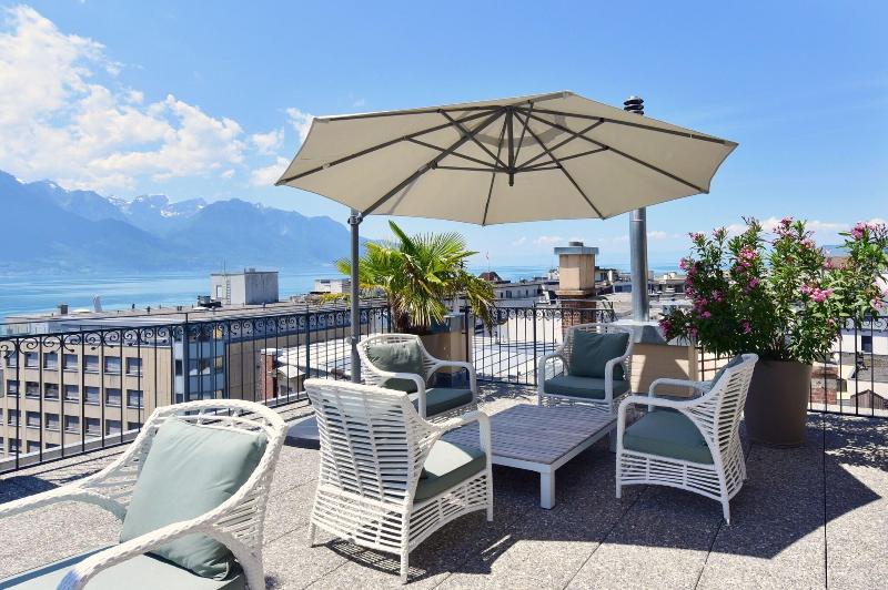 J5 Hotels Helvetie Montreux - Teras
