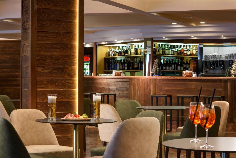 TH Marilleva - Bar