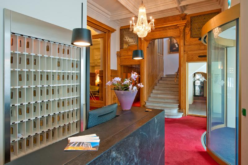 Hotel Schweizerhof St Moritz - Lobi