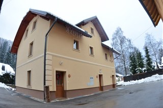 Apartment House Berghi I & II fotoÄŸrafÄ±