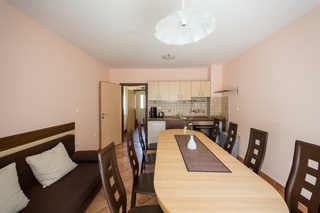 Apartment House Berghi I & II fotoÄŸrafÄ±