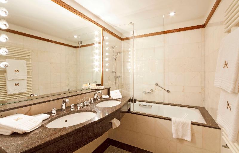Art Boutique Hotel Monopol - Oda