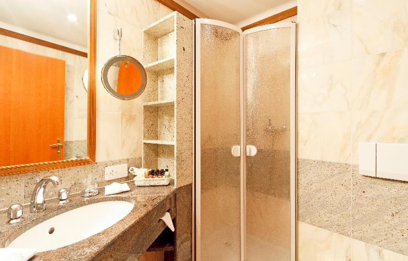 Art Boutique Hotel Monopol - Oda