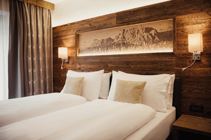 Hotel Diana Dolomites - Oda