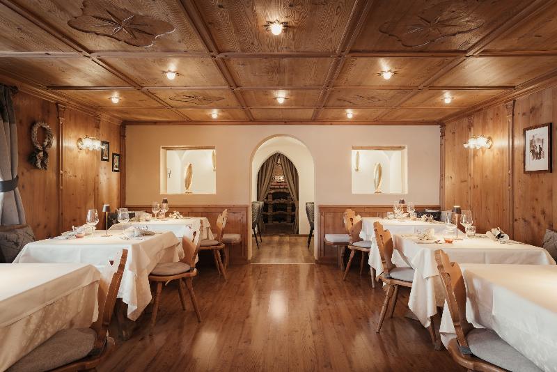 Hotel Diana Dolomites - Restoran