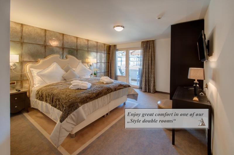 SchlossHotel Zermatt - Genel