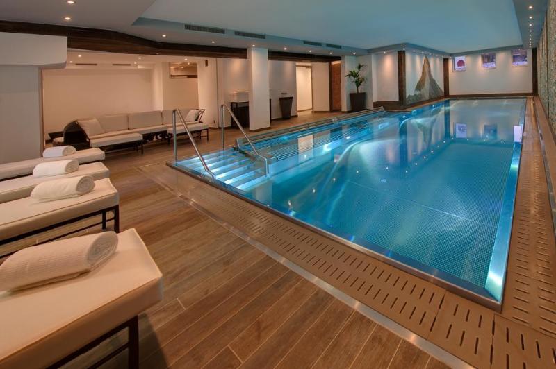 SchlossHotel Zermatt - Genel