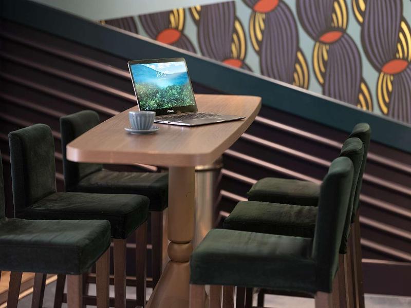 Bob Hotel - Bar