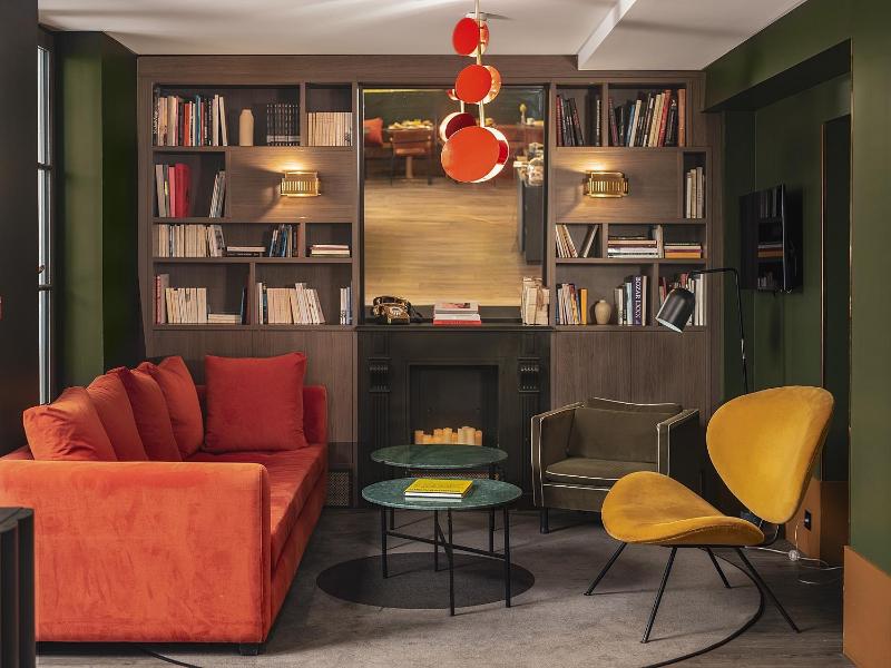Bob Hotel - Lobi