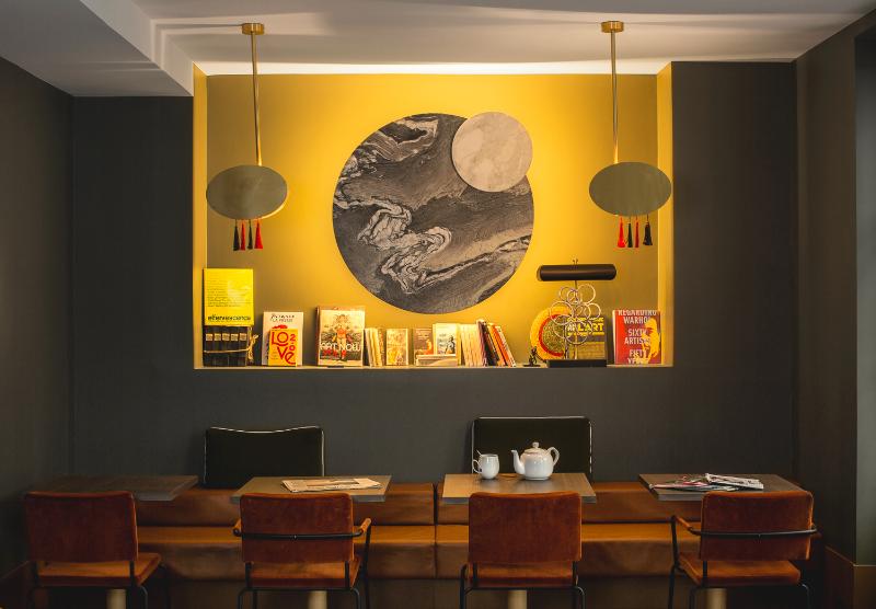 Bob Hotel - Lobi