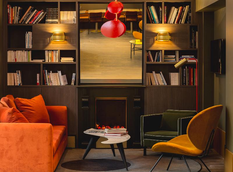 Bob Hotel - Lobi