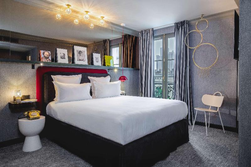 Bob Hotel - Oda
