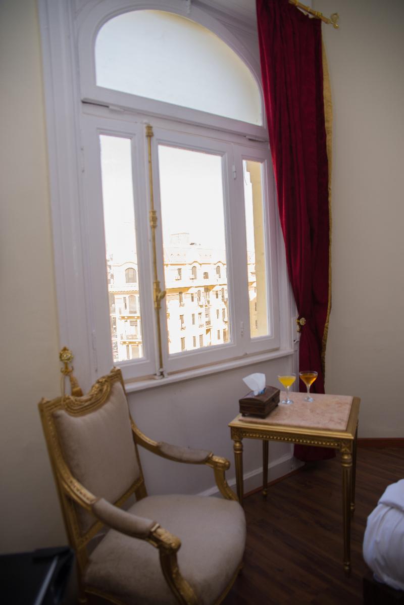 Grand Royal Cairo - Oda