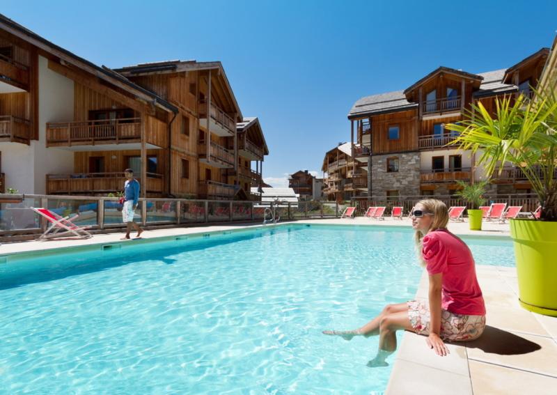 Residence Club MMV le Hameau des Airelles - Havuz