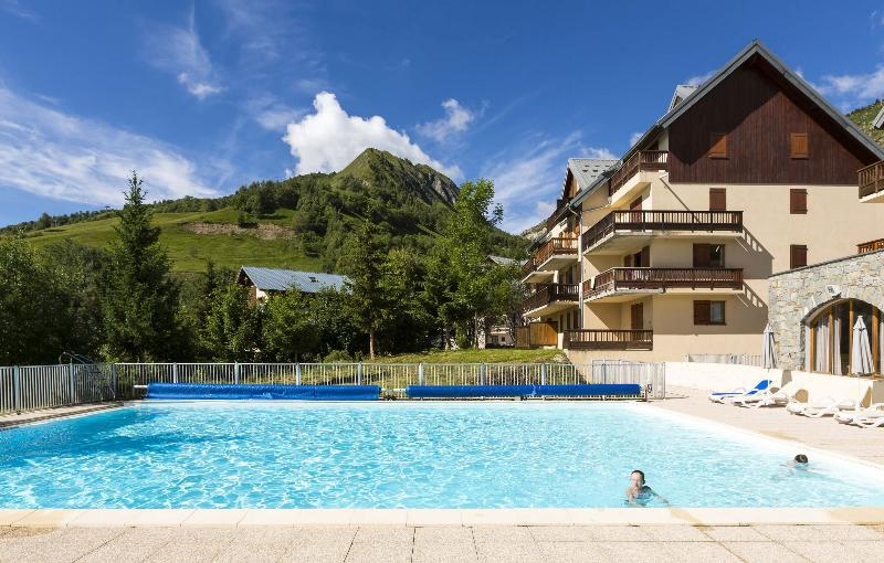 Residence Odalys Les Sybelles - Havuz