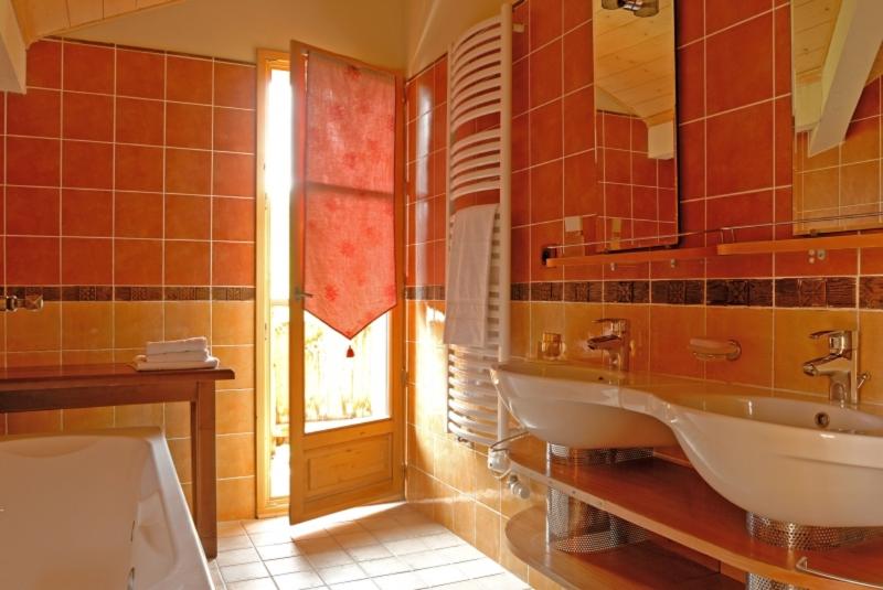 Madame Vacances Les Chalets de l Altiport - Genel