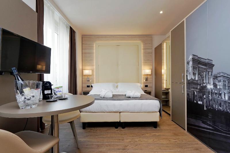 Duomo Hotel & Apartments - Oda