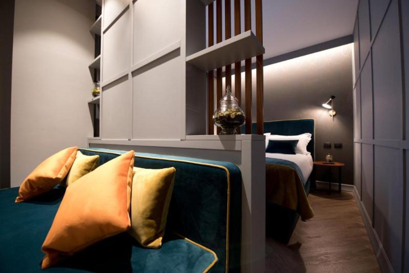 Duomo Hotel & Apartments - Oda