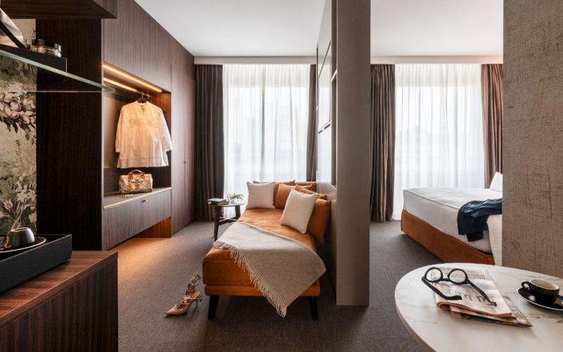 Duomo Hotel & Apartments - Oda