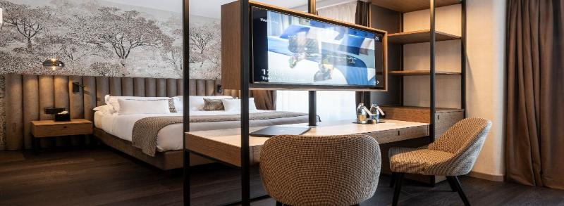Duomo Hotel & Apartments - Oda