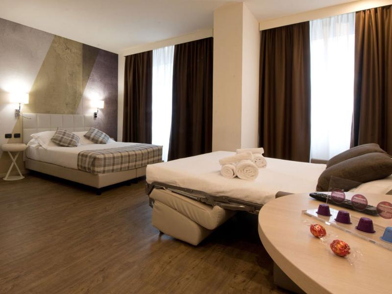 Duomo Hotel & Apartments - Oda