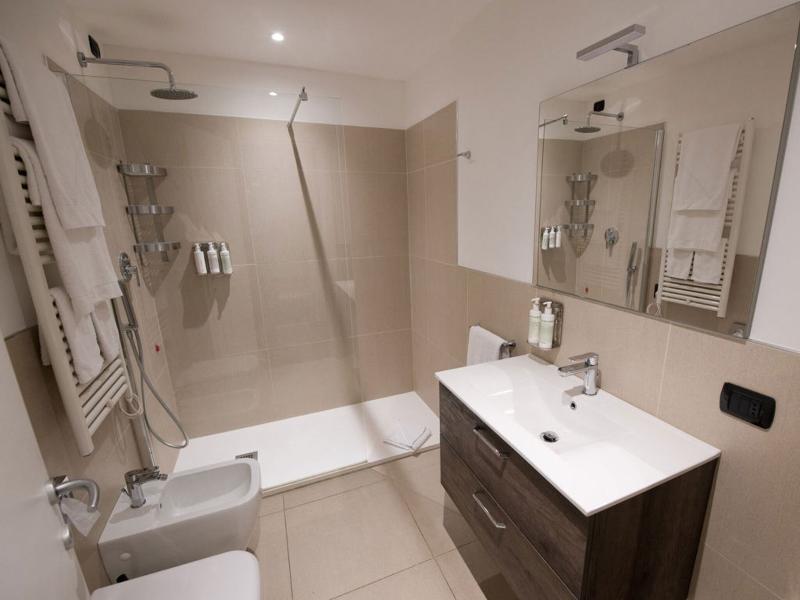 Duomo Hotel & Apartments - Oda