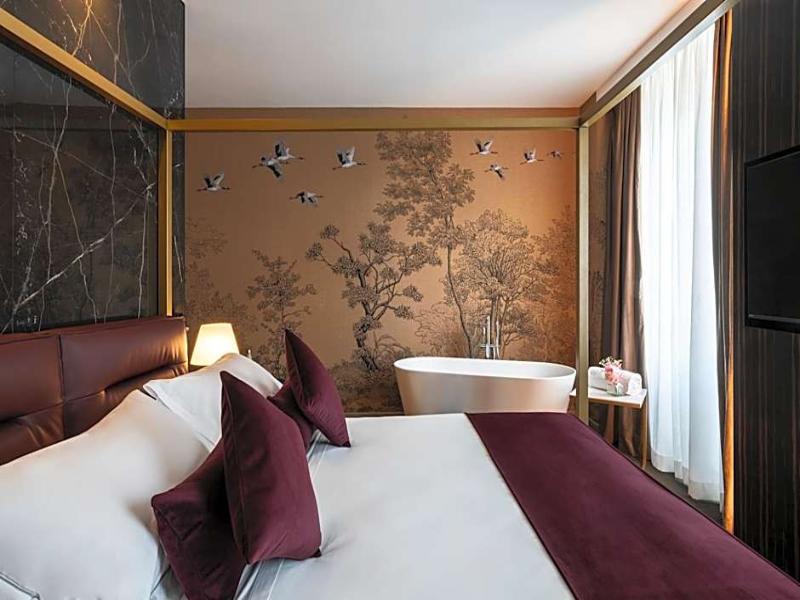 Duomo Hotel & Apartments - Oda