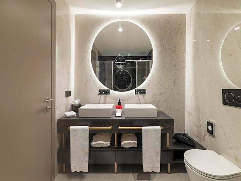 Duomo Hotel & Apartments - Oda