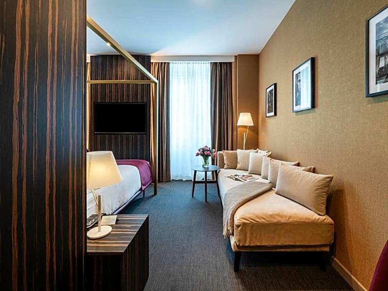 Duomo Hotel & Apartments - Oda