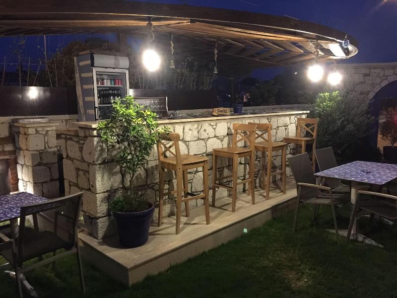 Alacaat - Bar