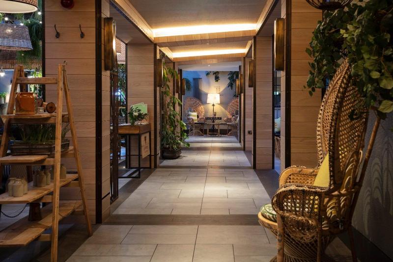 Kimpton Charlotte Square Hotel - Lobi