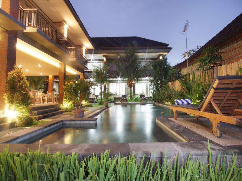 Batu Empug Ubud - Genel