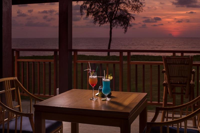 Le Menara Khao Lak - Genel