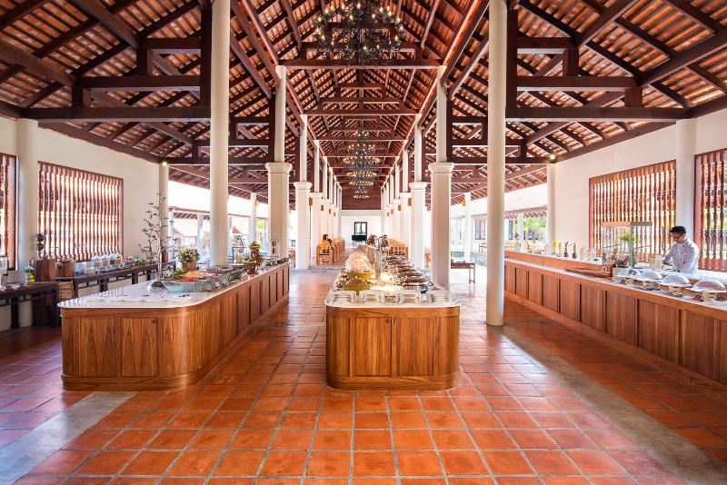 Le Menara Khao Lak - Restoran