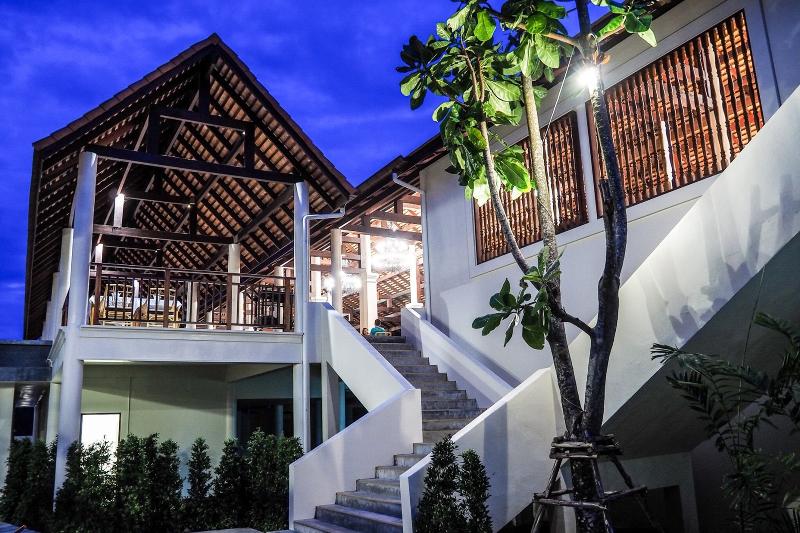 Le Menara Khao Lak - Restoran