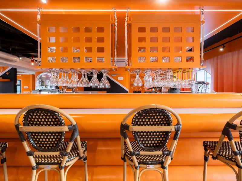 Ibis Styles La Rochelle Centre les Minimes - Bar