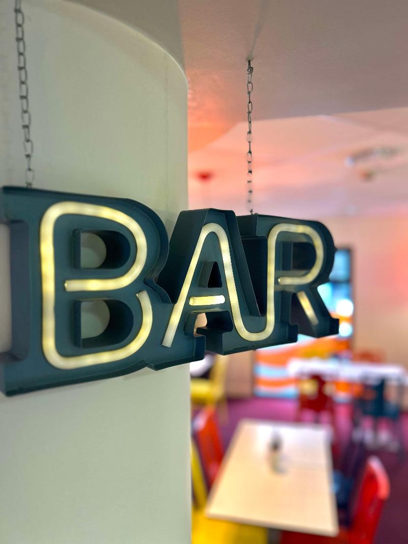 Ibis Styles La Rochelle Centre les Minimes - Bar