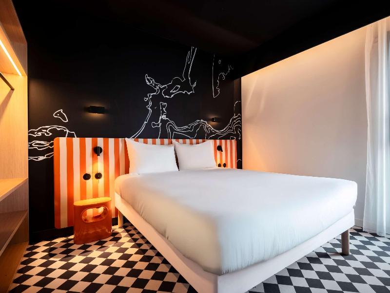Ibis Styles La Rochelle Centre les Minimes - Genel