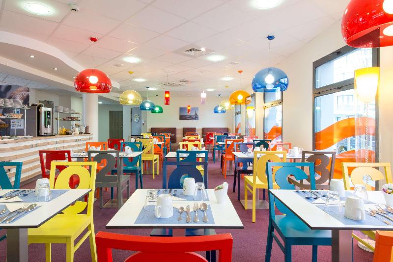 Ibis Styles La Rochelle Centre les Minimes - Restoran