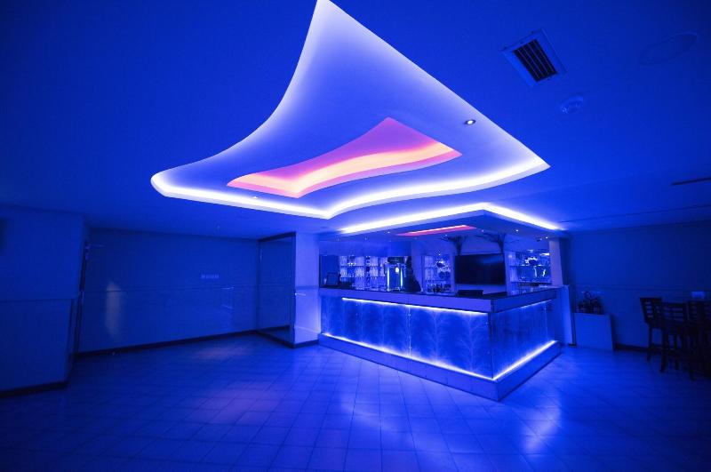 Al Bahjah Hotel - Restoran