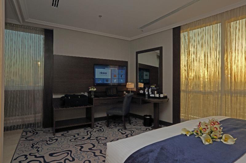 Swiss Flora Royal Hotel Riyadh - Oda