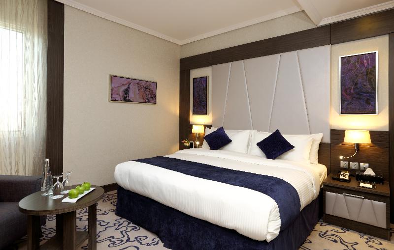 Swiss Flora Royal Hotel Riyadh - Oda