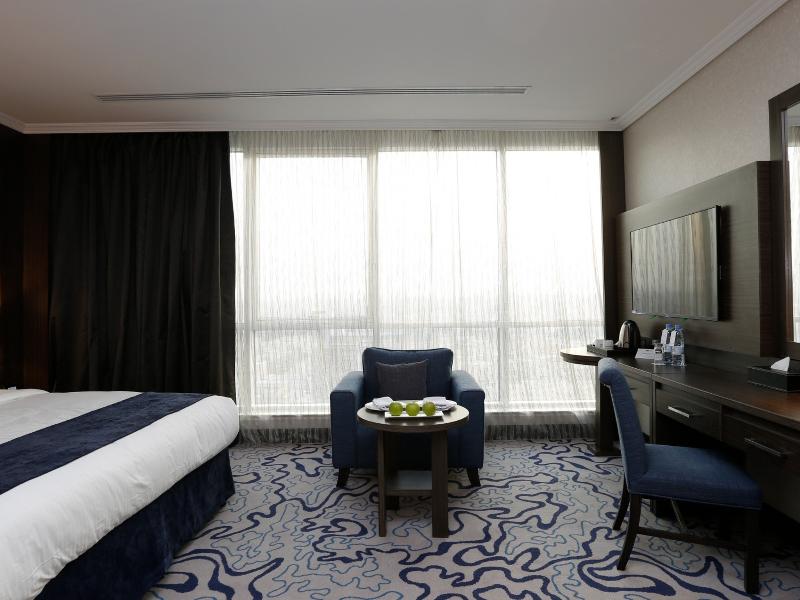 Swiss Flora Royal Hotel Riyadh - Oda
